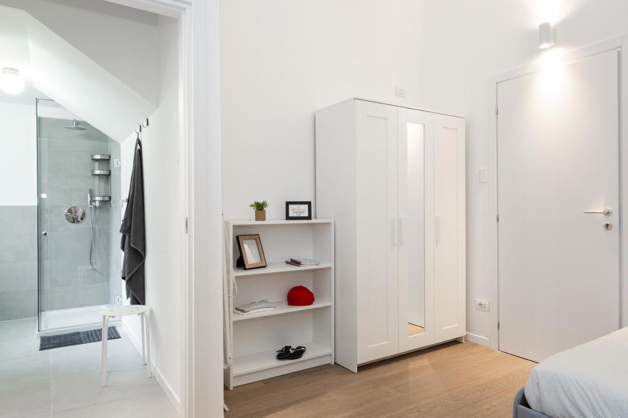 Joivy Contemporary Apartments In Historical Giambellino-Lorenteggio Milão Exterior foto